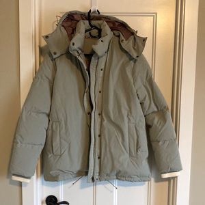 Super warm insulated faherty jacket. Worn once